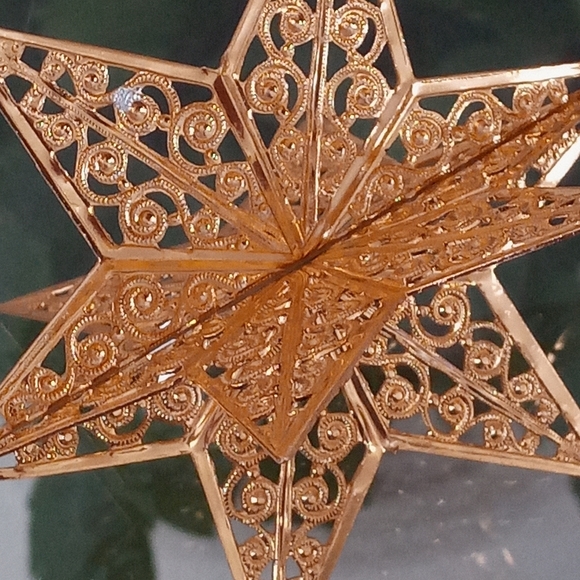 Vintage Filigree Star Ornament - Picture 4 of 9
